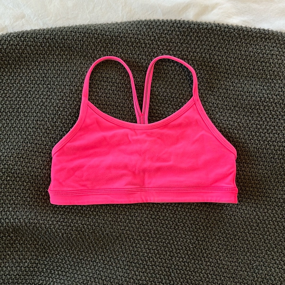 Pink Lululemon sports bra